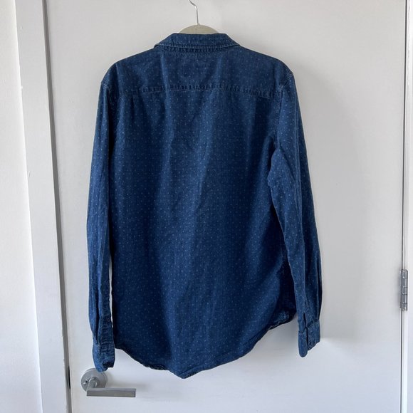 Globe Men's Denim Printed Button Down Shirt - Picture 6 of 6